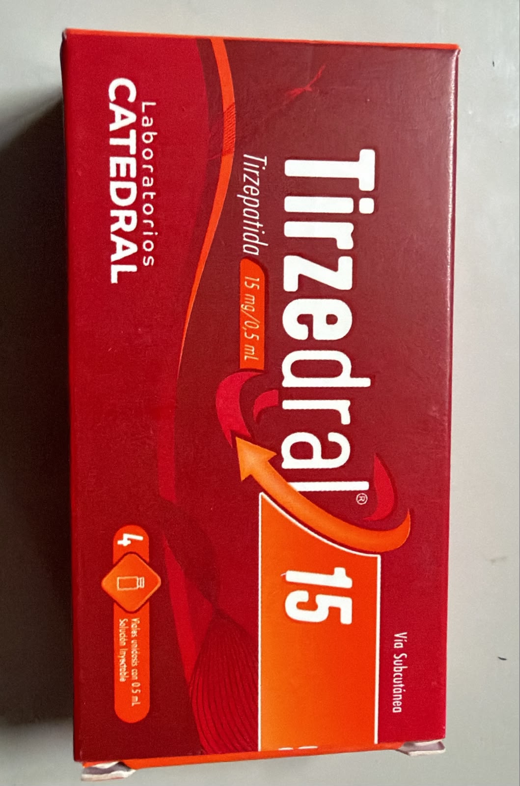 Tirzedal 15 — Laboratorios Catedral
